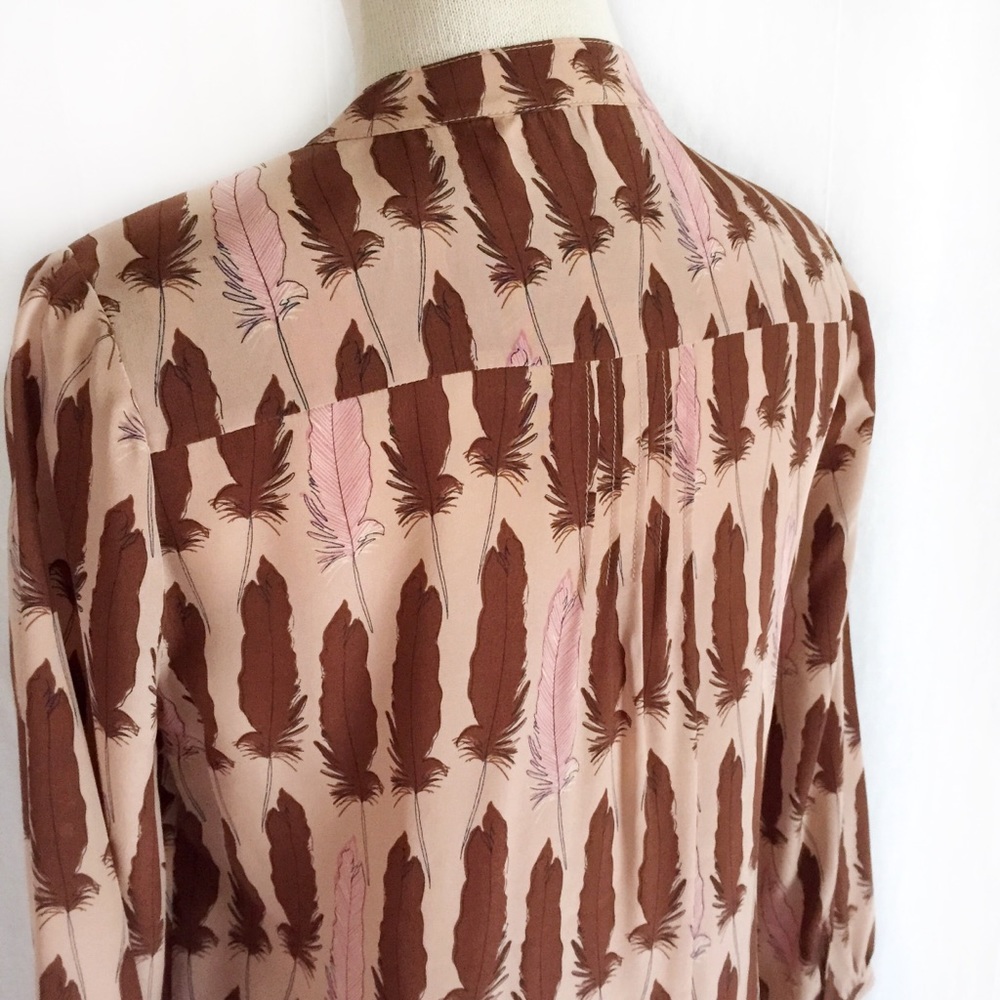 Fossil ‘Riley’ Feather Print Tunic - Picture 6 of 8